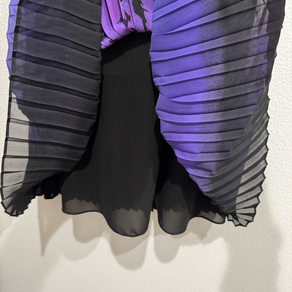 Adrianna Papell Dress Size 4 Pleated Chiffon Fit & Flare Ombré Black Purple - Picture 8 of 10